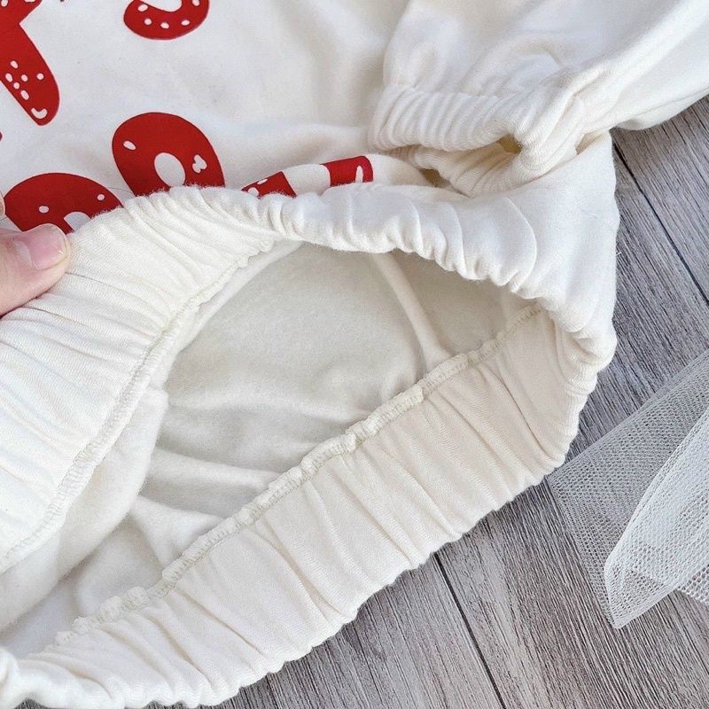 SET BÉ GÁI ÁO IN CHŨE ĐỎ KÈM CHÂN VÁY REN