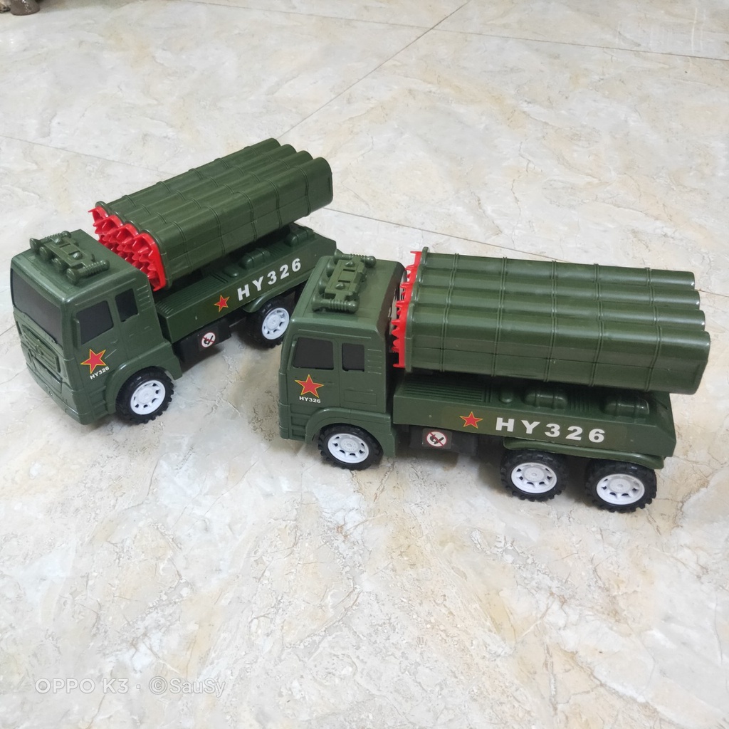 Đồ chơi Xe quân sự gắn bệ phóng có thể nâng hạ 326-65