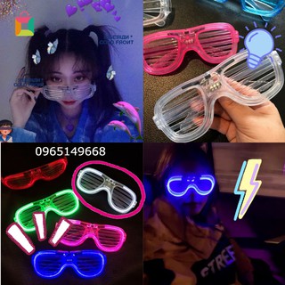 Kính Mát Gắn Đèn Led Phát Sáng Nhiều Màu Sắc Vui Nhộn