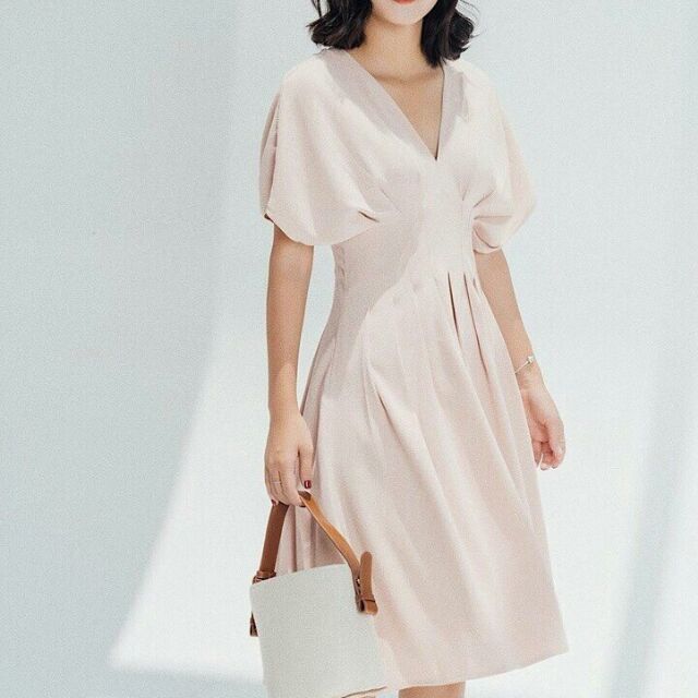 Đầm xòe tay liền