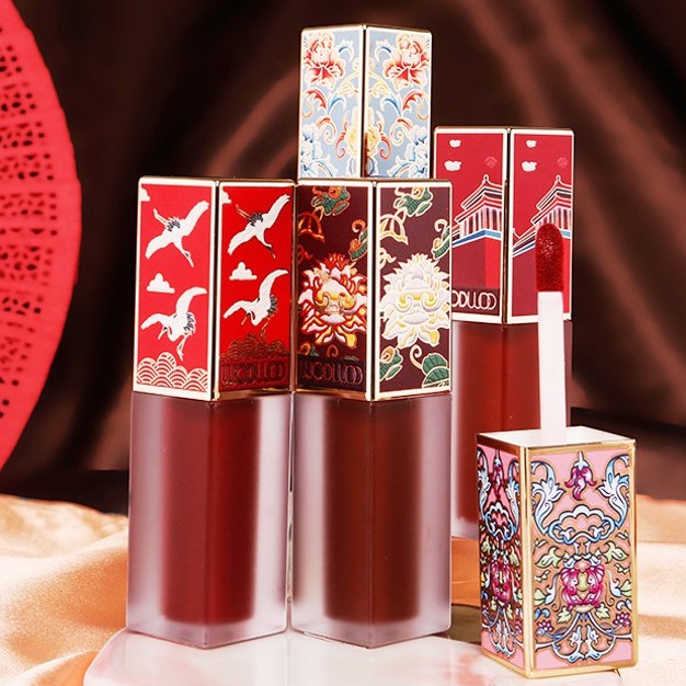 Set 5 thỏi son kem Hoàng Cung WODWOD Dan Lip Jade Face Water Mist Lip Glaze - nội địa Trung