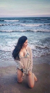 Áo lưới mặc ngoài bikini