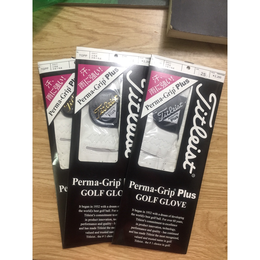 GĂNG TAY DA CỪU GOLF TITLEIS