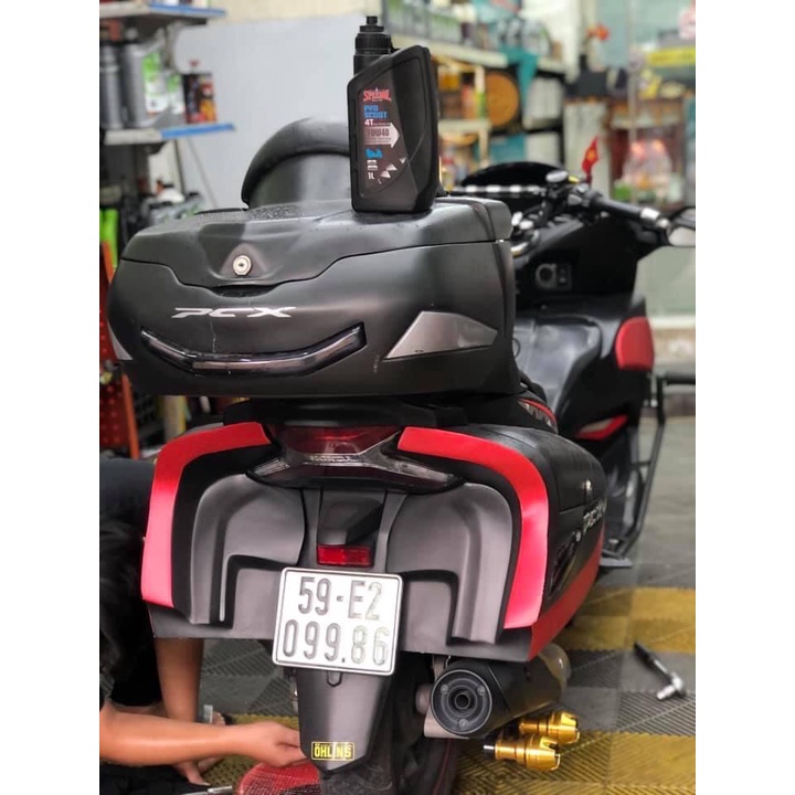 Nhớt full tổng hợp dành cho xe máy Speedol Pro GP 4T 10W40