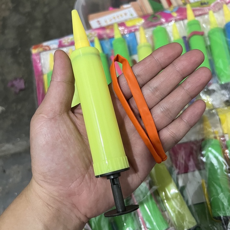 Đồ Chơi Bơm Bong Bóng Cầm Tay Mini Cho Trẻ