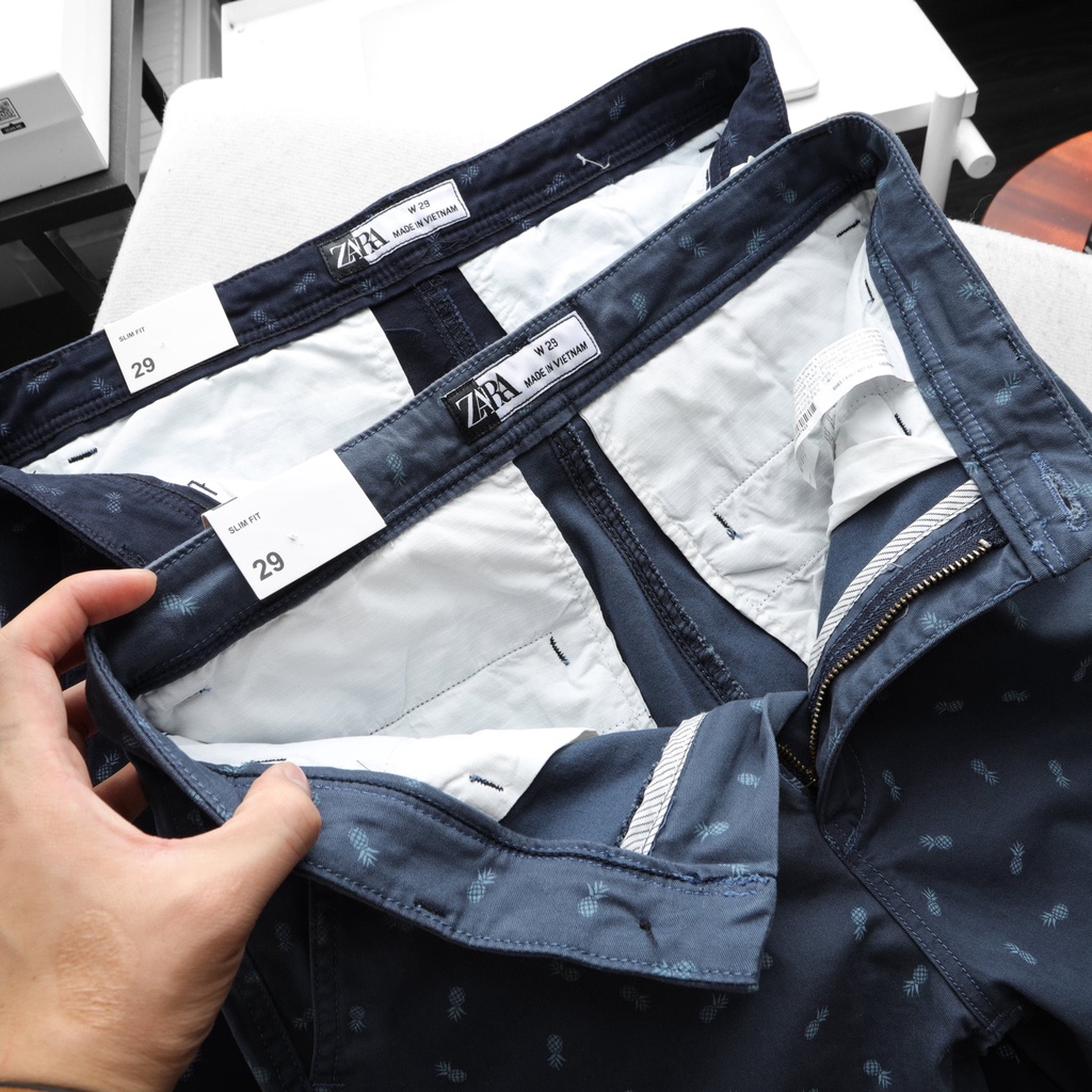 Quần Short Kaki Nam Hoạ tiết quả Dứa Trẻ trung, Năng động