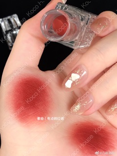 Son vỏ trong 3CE SOFT MATTE LIPSTICK CLEAR LAYER EDITION