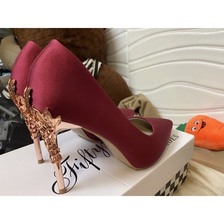 Giày big tree cao gót màu đỏ size 38 [Fullbox]