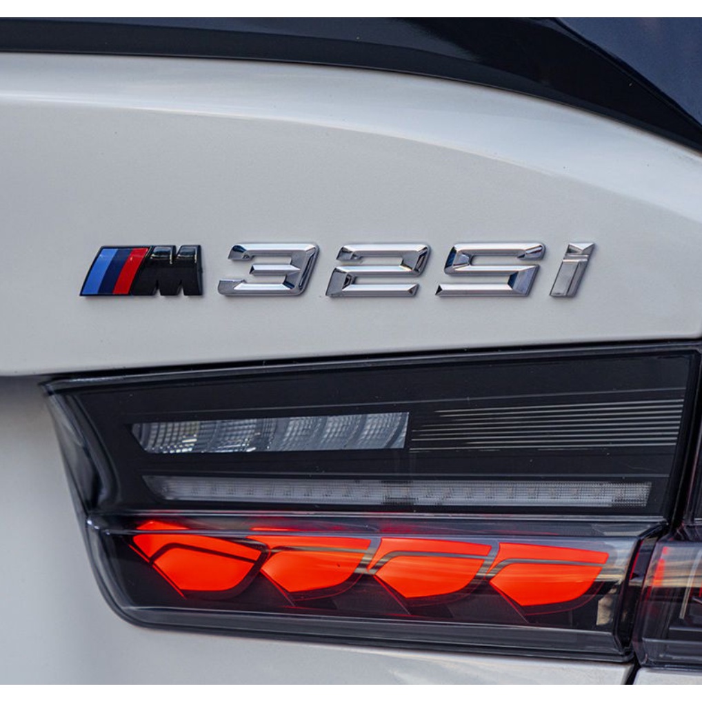 Phụ Kiện Trang Trí Đuôi Xe bmw 320i 325i 330i