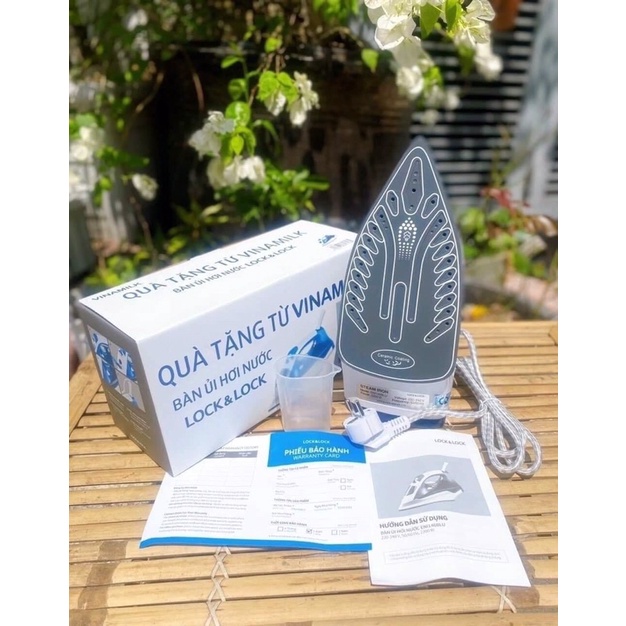 Bàn ủi hơi nước Lock & Lock ( quà tặng Vinamilk )
