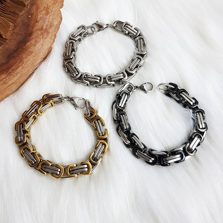 Lắc tay nam bảng vuông nam tính.