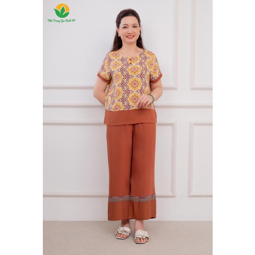 Bộ mặc nhà trung niên mùa hè Việt Thắng, quần lửng, áo cộc tay, chất lanh - B06.2219