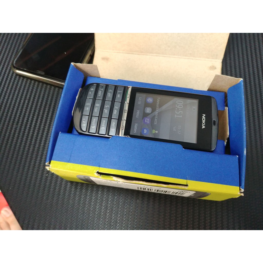 Điện thoại Nokia Asha 300