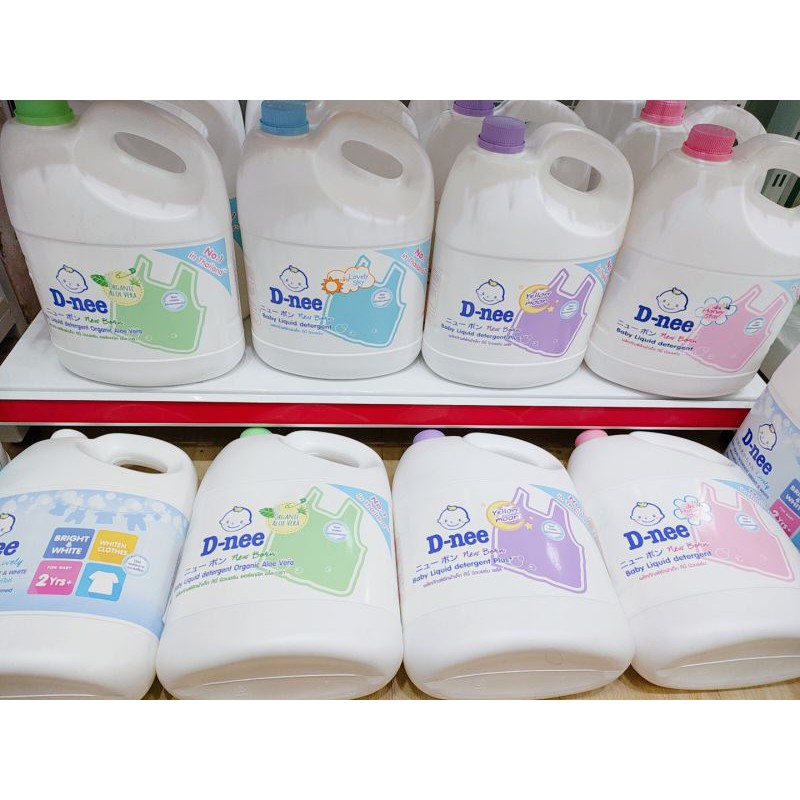 NƯỚC GIẶT XẢ QUẦN ÁO D-NEE 3 LÍT