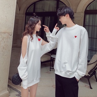 Áo đôi nam + nữ khoét vai thêu tim