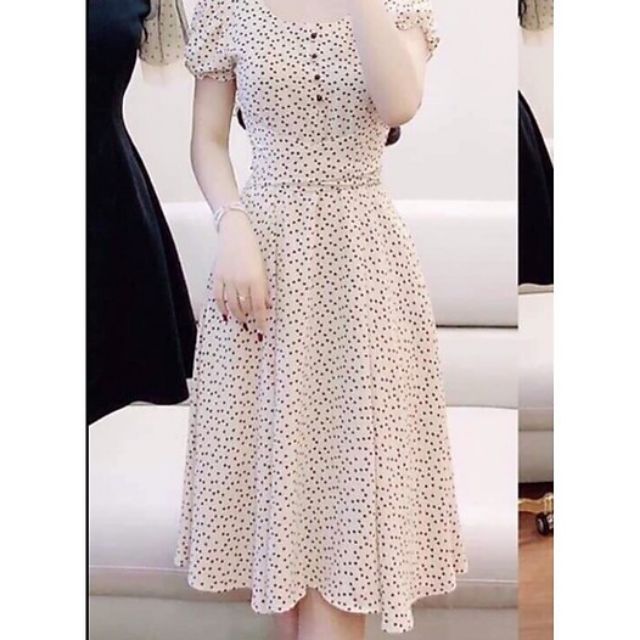 Đầm xòe chấm bi cột eo màu kem chất voan lụa