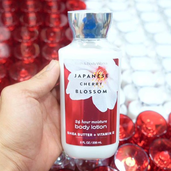 Sữa Dưỡng Thể Bath Body Works Japanese Cherry Blossom Body Lotion 236ml