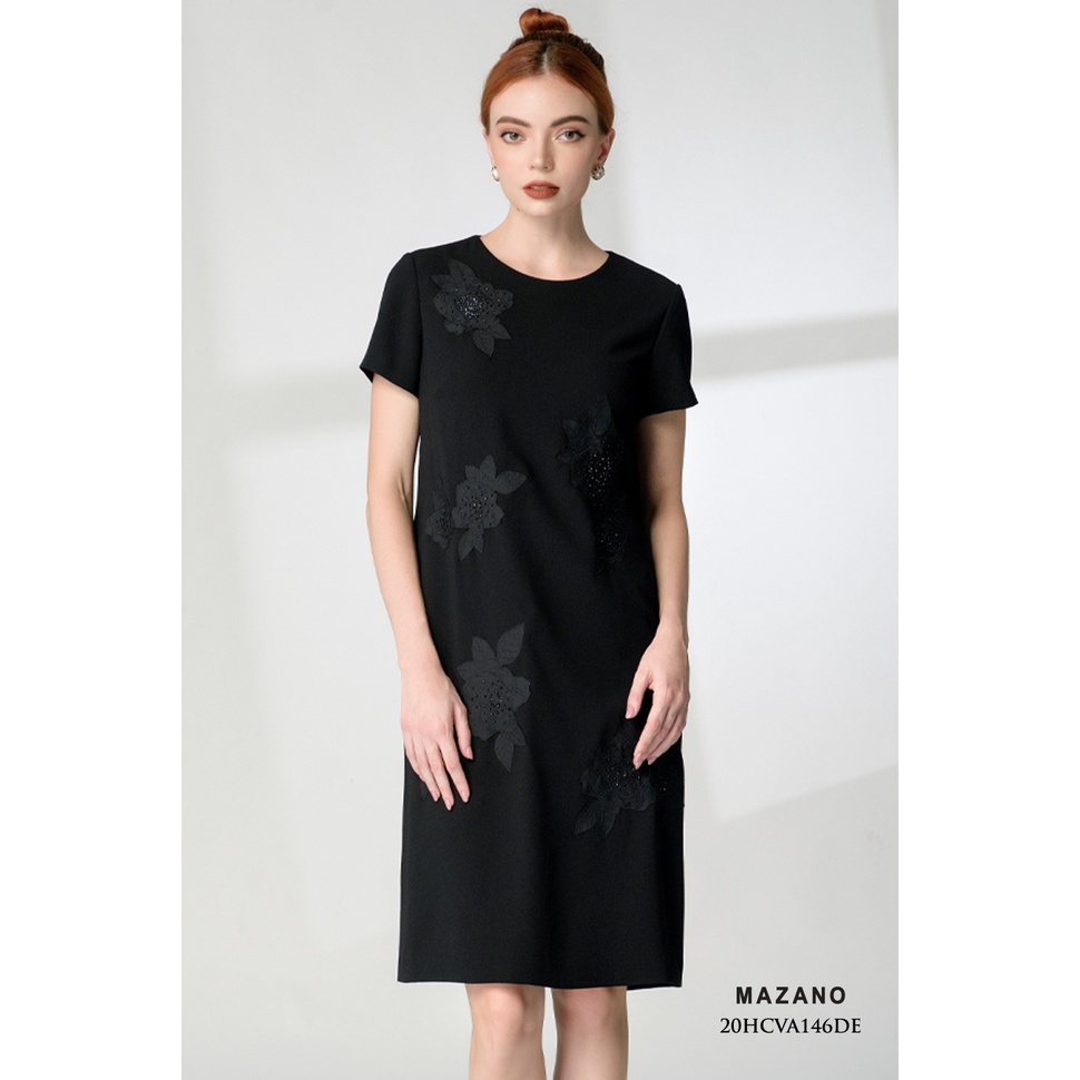 Đầm suông thêu ốp hoa hồng MAZANO MS 20HCVA146DE