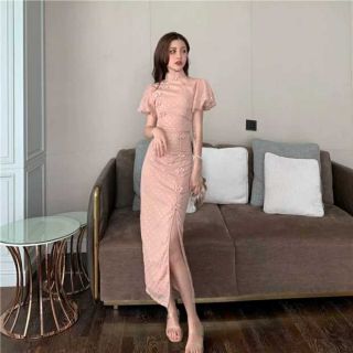 Đầm sườn xám hoạ tiết chấm bi sang trọng