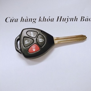 Vỏ chìa khóa Toyota 4 nút  INNOVA Fortuner Camry