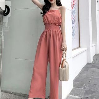 Bộ jumpsuit 2 dây