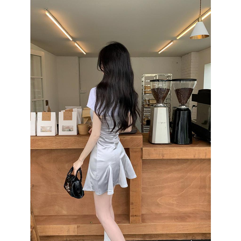 Đầm Hai Dây Xếp Ly Dáng Ôm Ngắn Tay Thời Trang Sành Điệu 63472