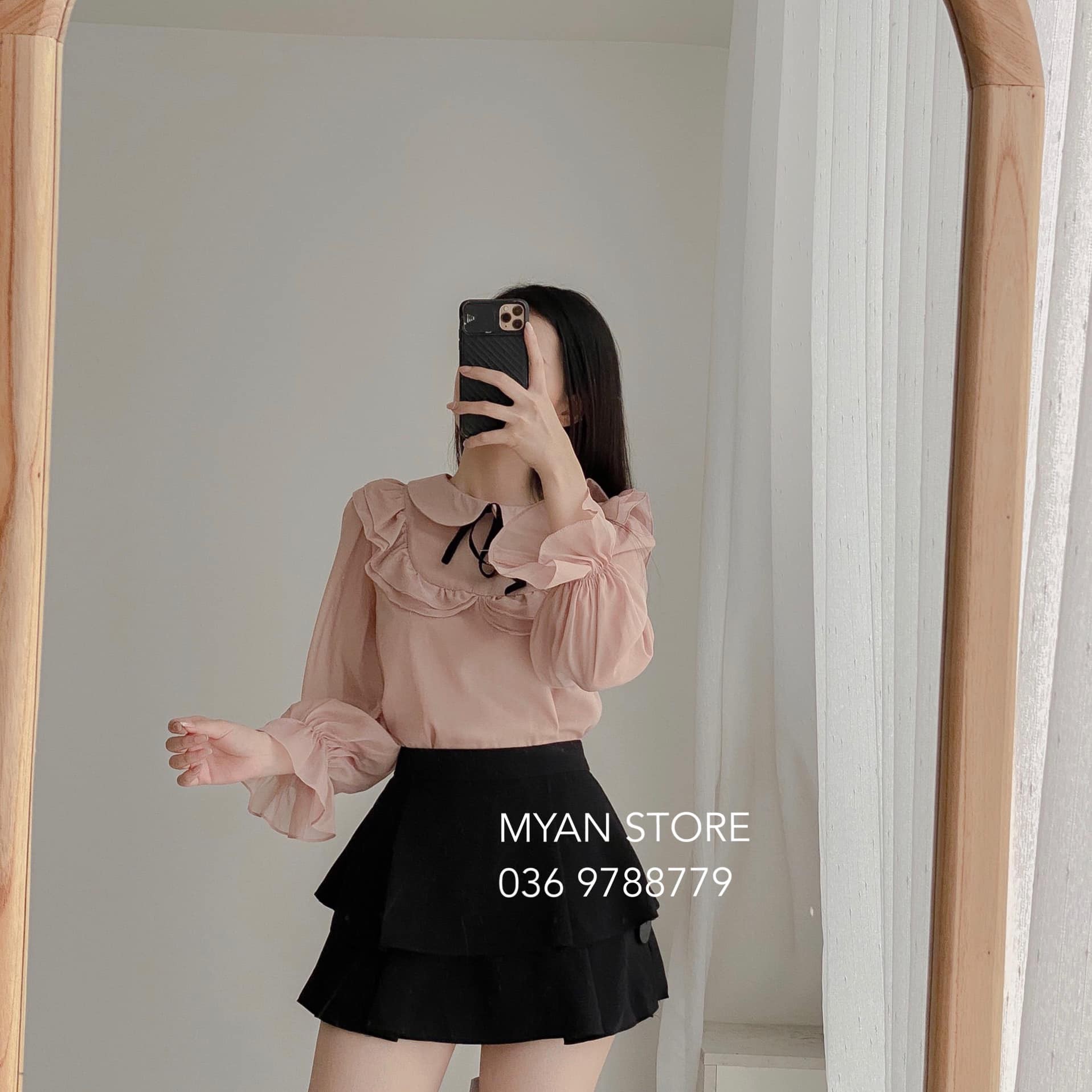 Áo tơ cổ sen nơ đen bèo yếm, chun tay avn042104
