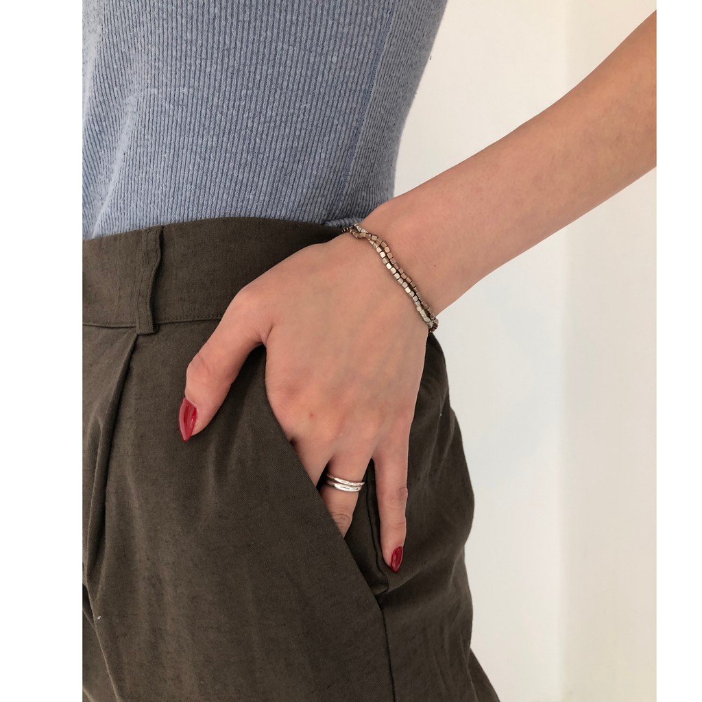 Cube beads bracelet - vòng tay hạt vuông