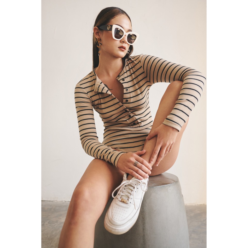 NARCOTICS. Mia Bodysuit - bodysuit tay dài cúc gài | BigBuy360 - bigbuy360.vn