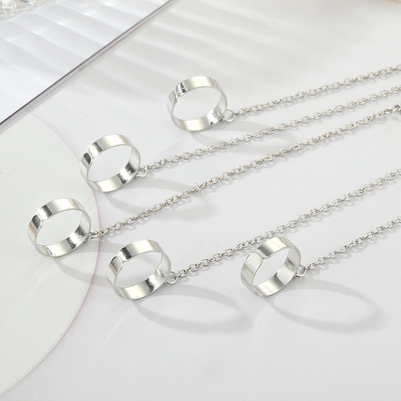 Vòng Tay Dạng Mắc Xích Bằng Hợp Kim Màu Bạc Thời Trang