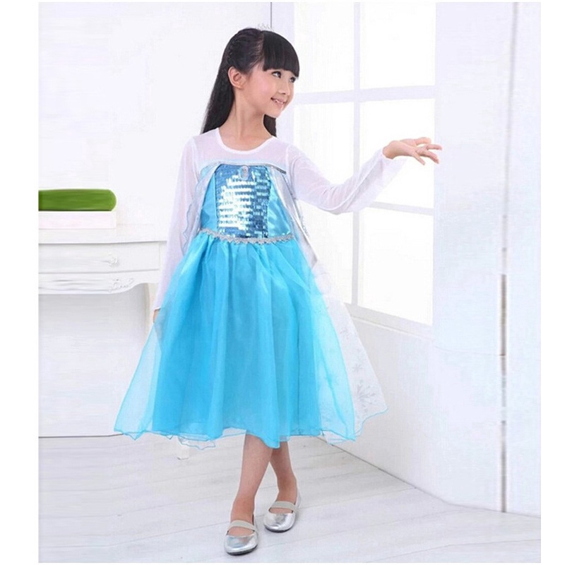 Đầm công chúa băng giá hóa trang cho bé gái