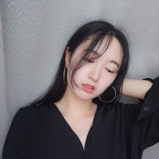 Basic Hoop Earrings | Khuyên tai tròn