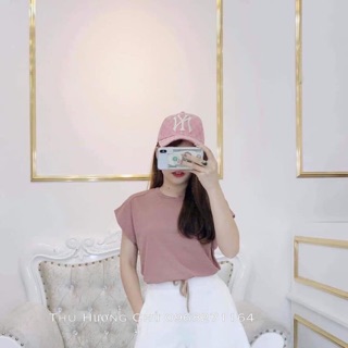 Áo pull hồng + sóc chữ dây