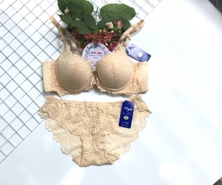 Bộ đồ lót Boya ren 3 móc, áo mút mỏng