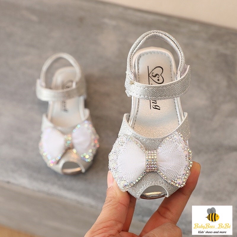 Sandal rọ hở mũi tập đi bé gái - Dép quai hậu nơ ren nhiều lớp đính kim sa lấp lánh cho bé, đế kếp A107 (sz 15-19;21-25)