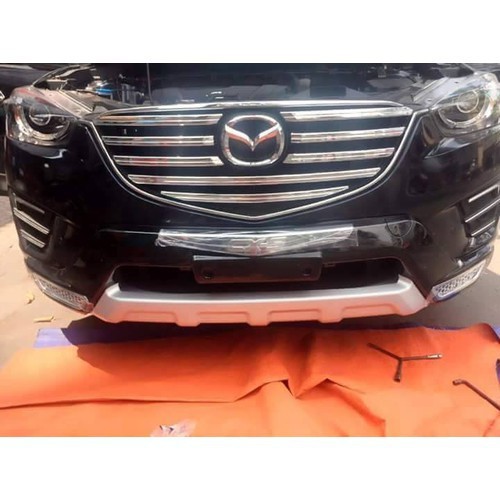 Mặt ca lăng Mazda CX5 2016