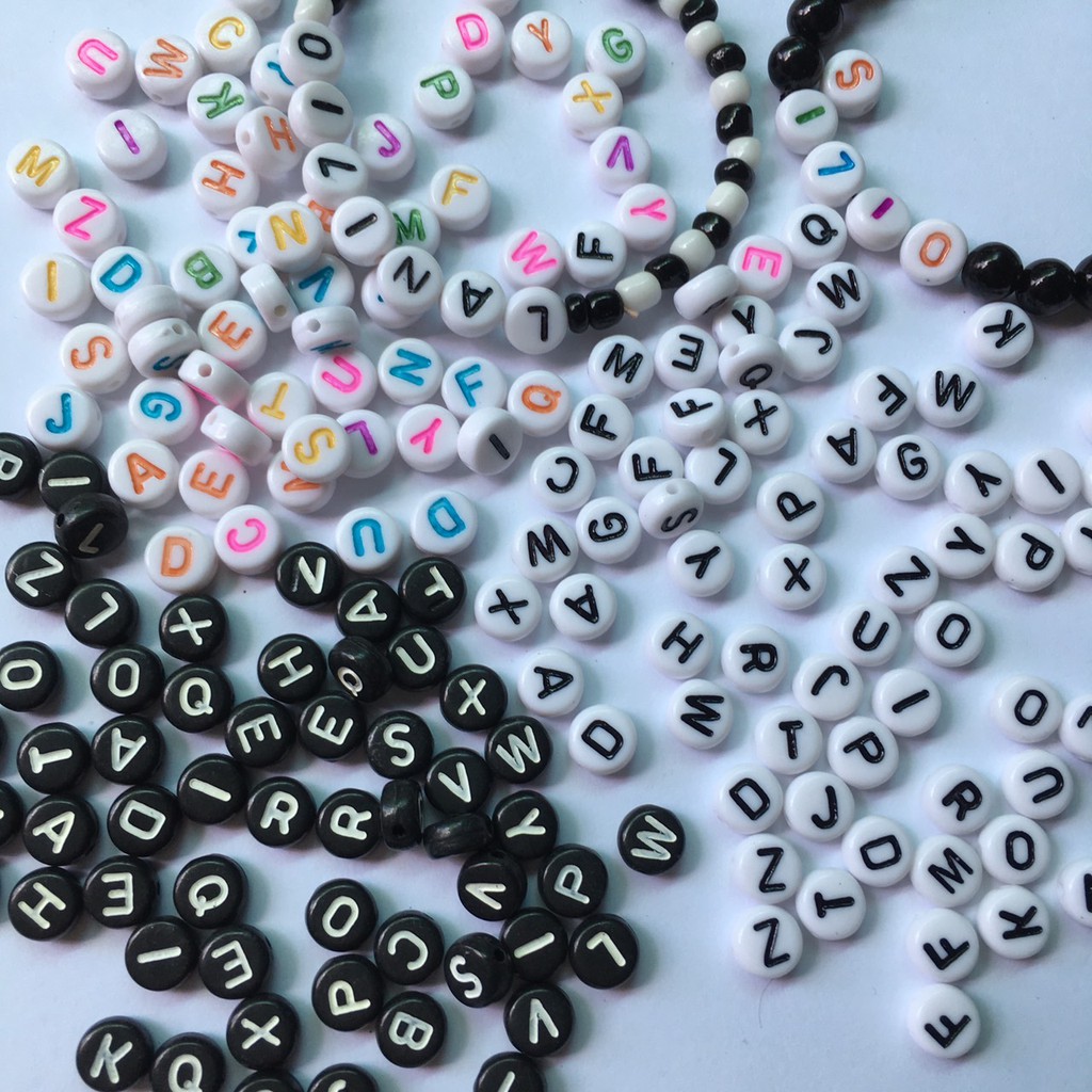 60 hạt nhựa tròn 6mm dạng dẹt vẽ chữ, chọn mẫu N300F