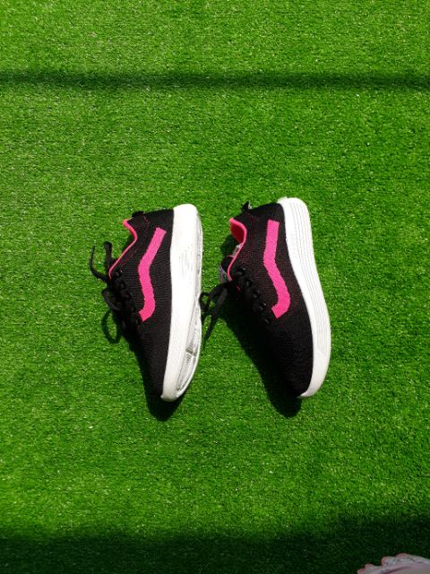 Giày thể thao nữ và bé gái