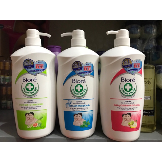 Sữa tắm kháng khuẩn Biore dành cho cả gia đình - 800g MẪU MỚI