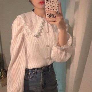 Áo sơ mi phối ren cách điệu