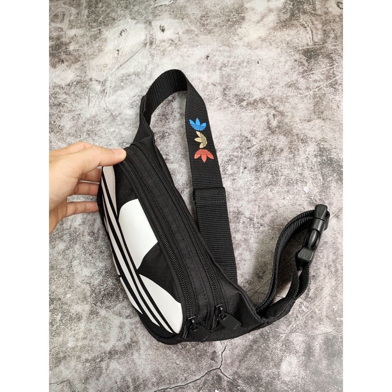 ⚡️ [ SIÊU SALE + CÓ VIDEO ] Túi Bao Tử đeo chéo Adidas ADICOLOR TREFOIL WAIST BAG - FT8917 / Ảnh Thật / Giá TỐT NHẤT | BigBuy360 - bigbuy360.vn