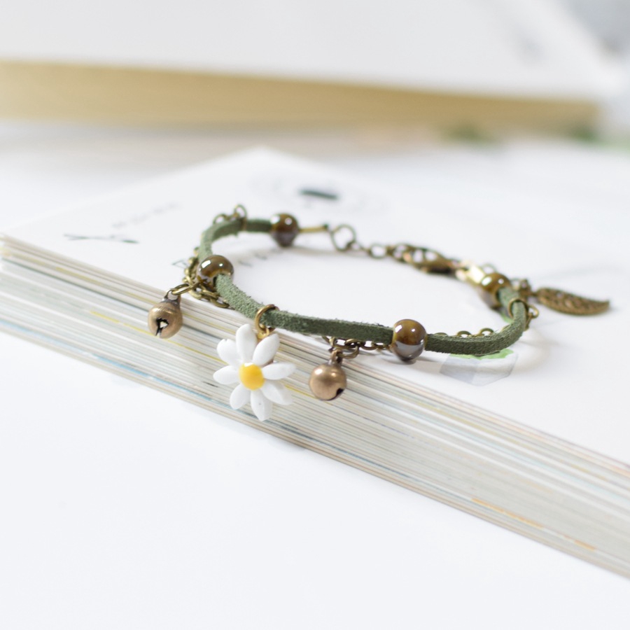 Vòng tay mặt hình hoa cúc thời trang cho nữ