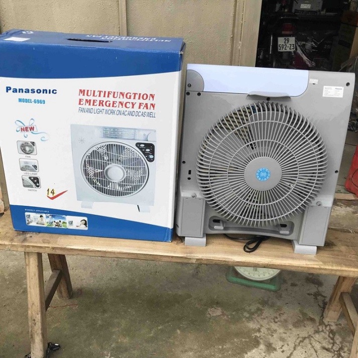 quạt tích điện P,a.n.a.s.o.n.i.c - quạt sạc điện loại xịn bảo hành 18 tháng