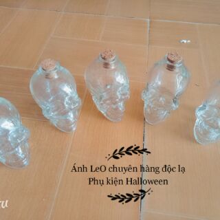 Đầu lâu thủy tinh