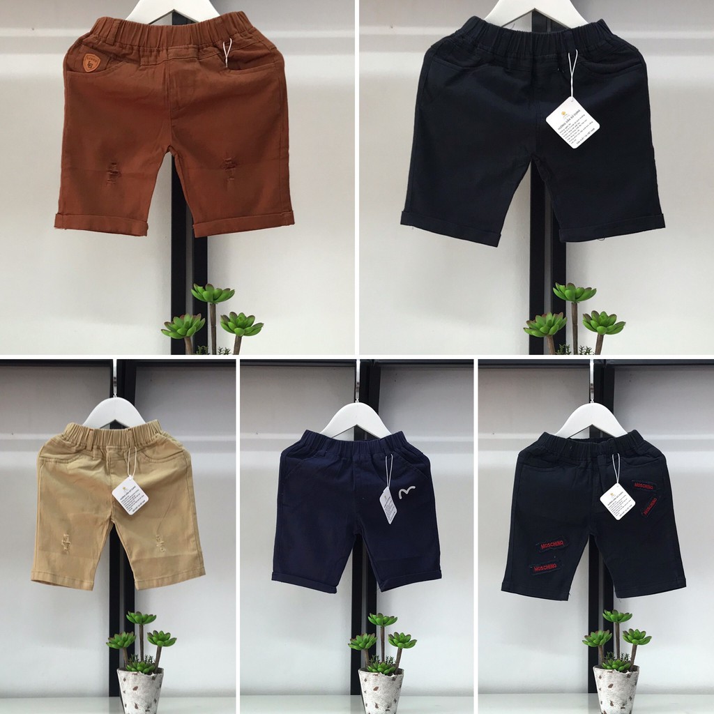 Quần Kaki bé trai co giãn có size từ 2-10 tuổi.