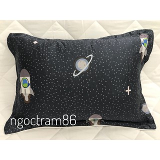 Gối trẻ em EVERON kích thước 35cm x 50cm ( 1 chiếc gối cả vỏ và ruột)(Vũ Trụ)