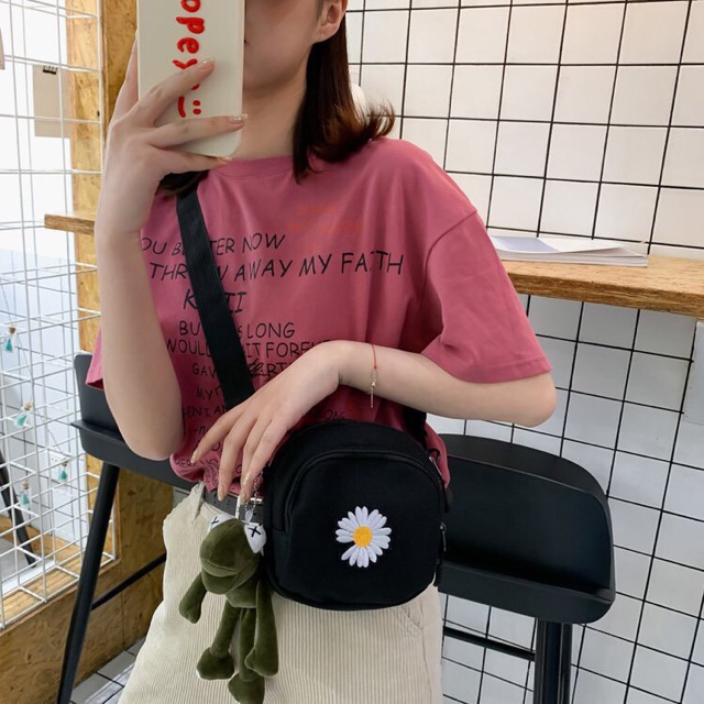  Túi đeo chéo hoa cúc | BigBuy360 - bigbuy360.vn
