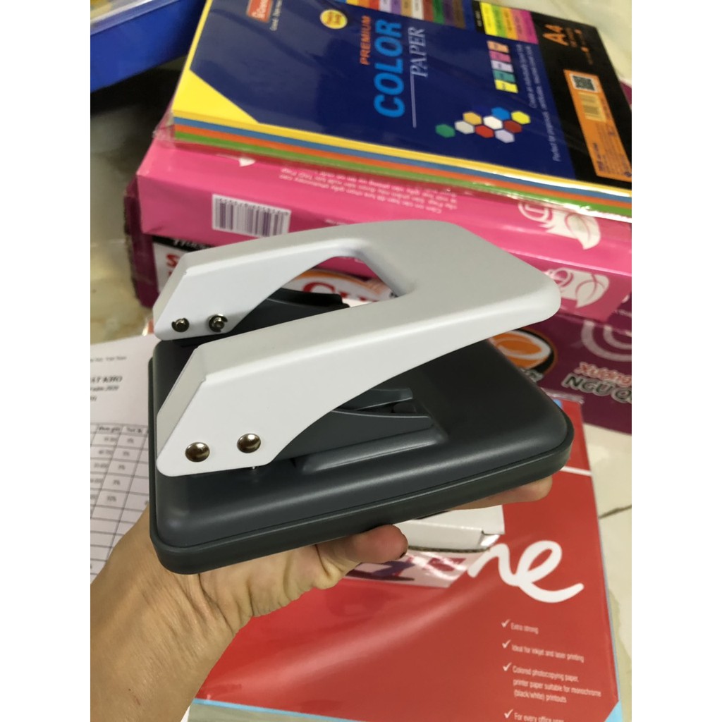 MÁY ĐỤC LỖ DELI 35 TỜ PUNCH 0104