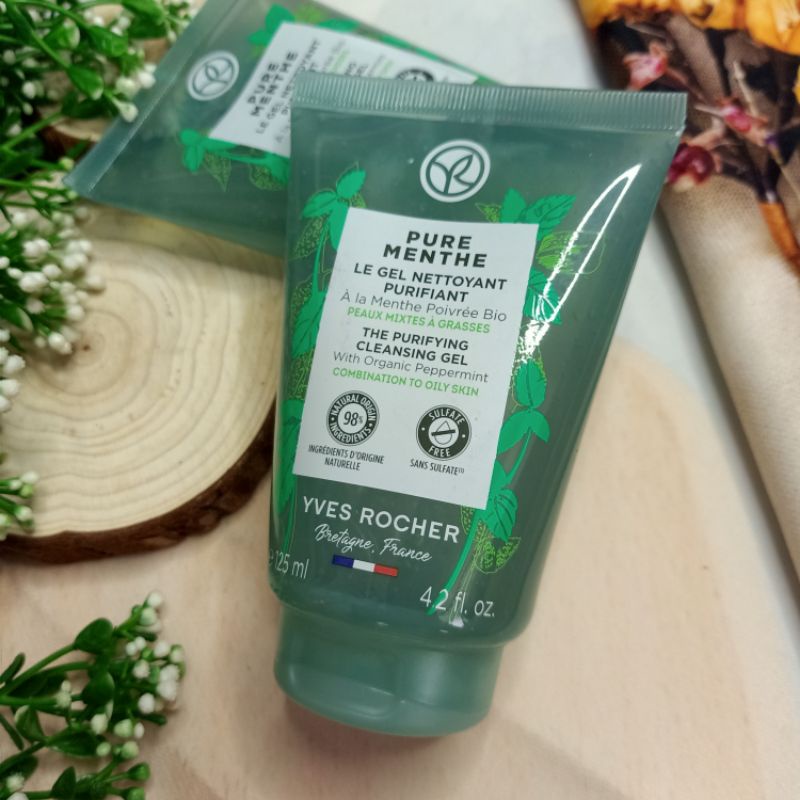 Gel Rửa Mặt cho da dầu Yves Rocher Purifying Cleansing Gel 125ml