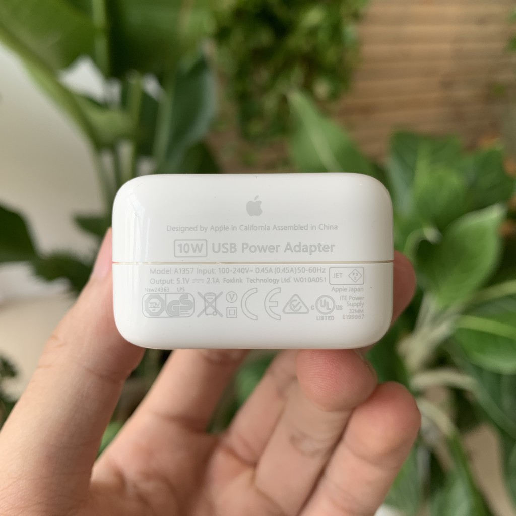 Củ sạc 10W chính hãng Apple